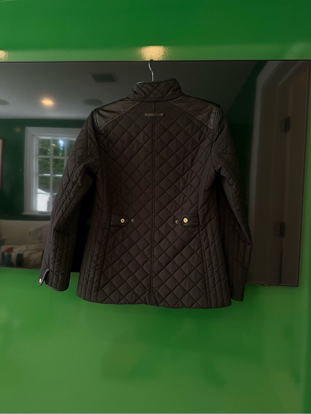 Quilted Women's Jacket - Black